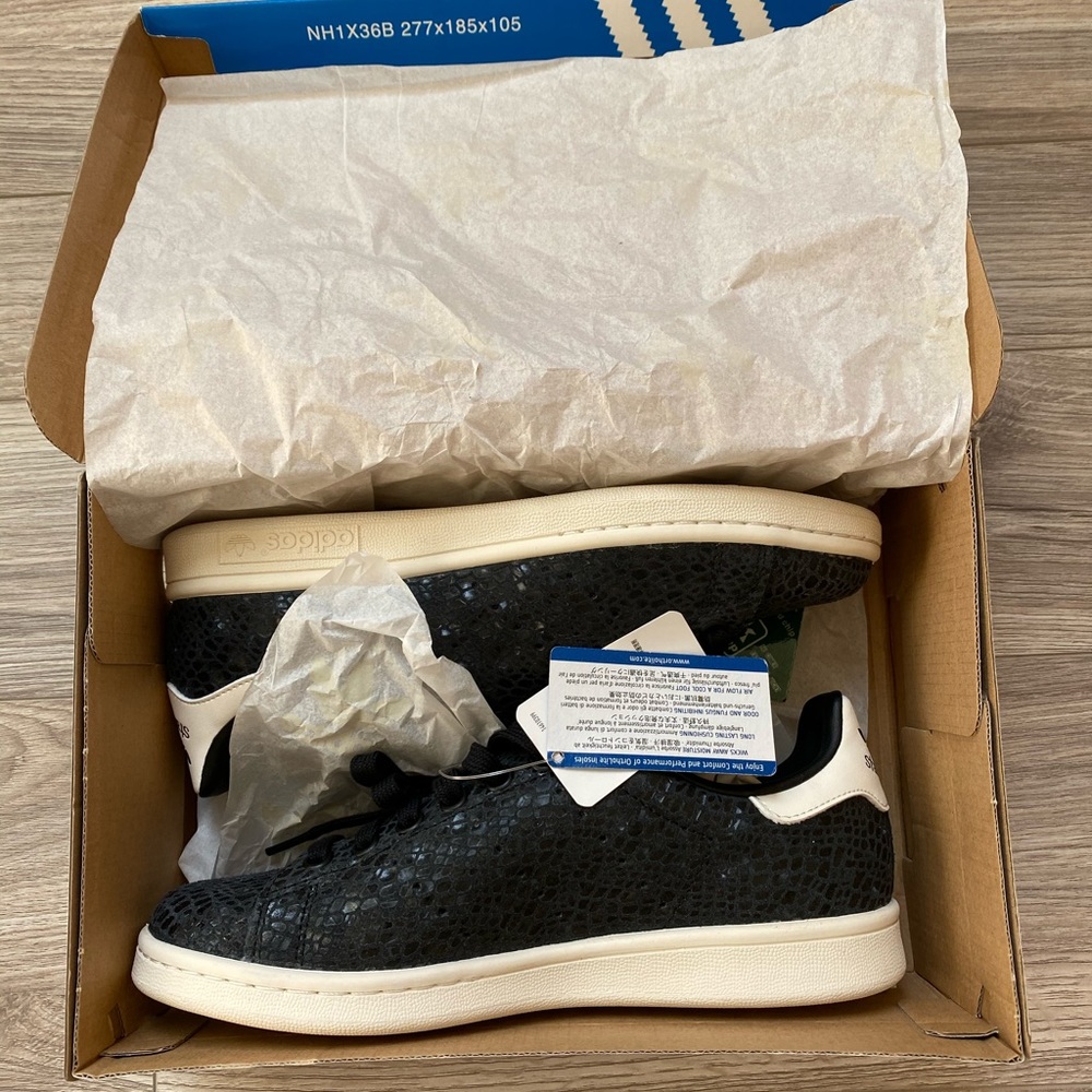 Adidas Stan Smith Women Size 6.5 Sneaker